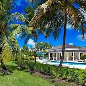 Coconut Grove 1 By Island Villas Holetown Exterior photo