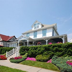 Grand Victorian Spring Lake Hotel Exterior photo