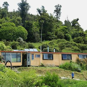 Earthbridge Guest House Hikutaia Exterior photo