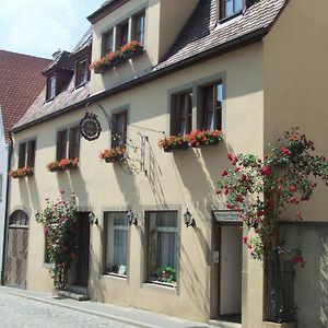 Hotel Pension Becker Rothenburg ob der Tauber Exterior photo