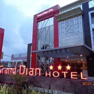 Grand Dian Hotel Slawi Tegal  Exterior photo