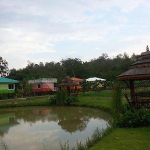 Baan Sri Chiangdao Hotel Chiang Dao Exterior photo