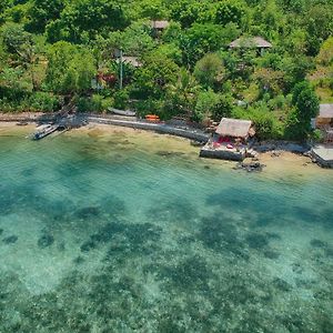 Tanjungan Bukit Hotel Gili Gede Exterior photo