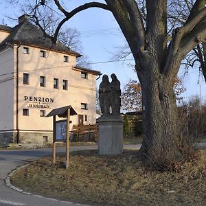 Penzion "U Nadrazi" Hotel Horsovsky Tyn Exterior photo