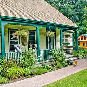 Los Gatos Bed & Breakfast Bed & Breakfast Penn Yan Exterior photo