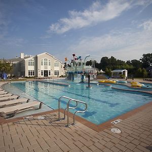 The Colonies At Williamsburg Hotel Exterior photo