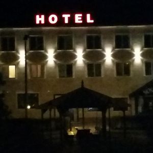 Hotel Gosciniec Wloclawek Exterior photo