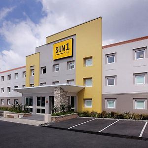 Sun1 Midrand Hotel Exterior photo