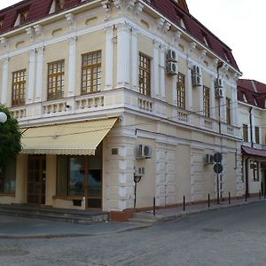 Hotel Regal Braila Exterior photo