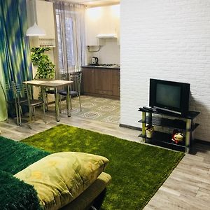 Двухкімнатна Студія Apartment Chernihiv Exterior photo