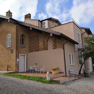 700Enolocanda Hotel Santa Giuletta Exterior photo