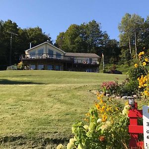 Our Valley View Bed & Breakfast Bed & Breakfast Hampton Exterior photo