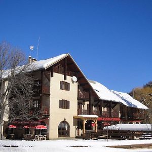 Le Guilazur Hotel Chateau-Ville-Vieille Exterior photo