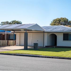 Michael Street 39 Golden Beach Villa Caloundra Exterior photo