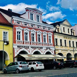 Hotel Sokolsky Dum Domazlice Exterior photo