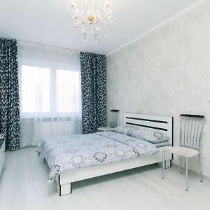 1 Вулиця Софії Русової Apartment Kiev Exterior photo