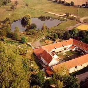 La Ferme Des Moulineaux Hotel Bailly  Exterior photo