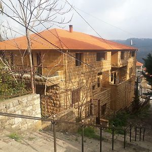 Suiteness Deir El Qamar Exterior photo