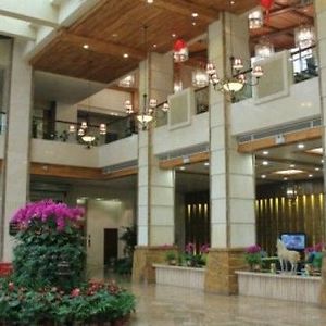 Su Wu Hotel Qiliping Resort Emeishan Interior photo