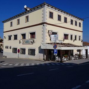 Hotel Carvajal Torrejon el Rubio Exterior photo