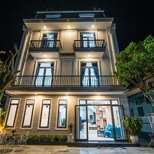 Peaceful House Hostel Ðồng Hới Exterior photo