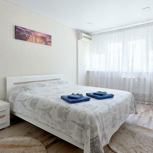 088 Apartment near airport Zhulyan Kiev Exterior photo