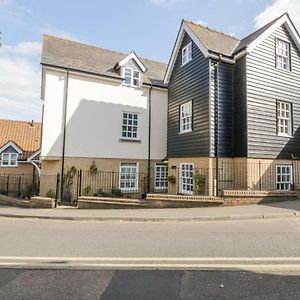 The Hoist Apartment Ely Exterior photo