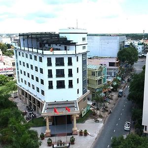 Khach San Hau Giang Hotel Vi Thanh Exterior photo