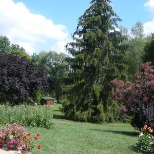 Le Grand Pre Bed & Breakfast Daillancourt Exterior photo