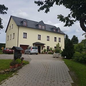 Strasse Des Friedens Apartment Hilmersdorf Exterior photo