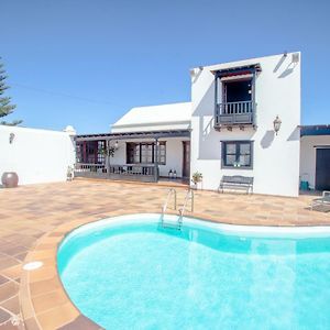 Casa Los Veroles Lanzarote Guest House El Islote Exterior photo