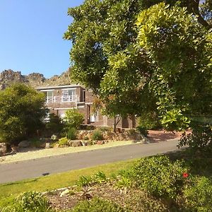 Spectrum Of Views Near Muizenberg Lakeside Exterior photo