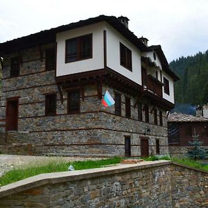 Къща За Гости Гайтана Hotel Shiroka Luka  Exterior photo