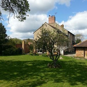 Upper Wood End Farm Bed & Breakfast Marston Moreteyne Exterior photo