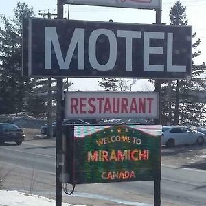 Fundy Line Motel Miramichi Exterior photo