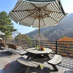 Bandibyeol Pension Hotel Hongcheon Exterior photo