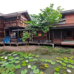 BAANYA HOMESTAY Ko Kret Nonthaburi Exterior photo