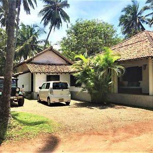 Villa Millimahal, Unawatuna Galle Exterior photo