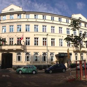 Hotel Niederlaendischer Hof Schwerin  Exterior photo