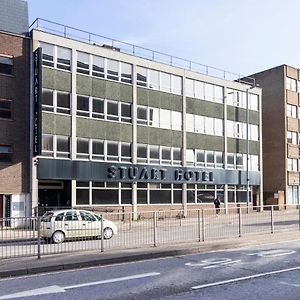 Stuart Hotel Luton  Exterior photo