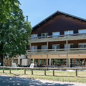 Vacanceole - Chalet Les Crozats Hotel Lons-le-Saunier Exterior photo