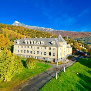 Solhov, Castle Of The Lyngen Alps Hotel Lyngseidet Exterior photo