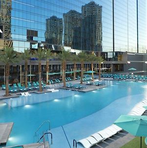Hilton Grand Vacations Club Elara Center Strip Las Vegas Hotel Exterior photo