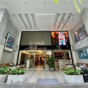 Uptown Hotel Bandar Ho Chi Minh Exterior photo