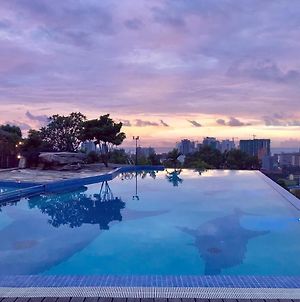 360 Resort Sihanoukville Exterior photo