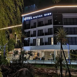 Otel Hotel Sibu Exterior photo
