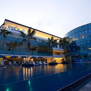 One15 Marina Sentosa Cove Singapore Hotel Exterior photo