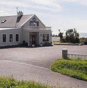 Coach House Lodge Rooms Lahinch Exterior photo