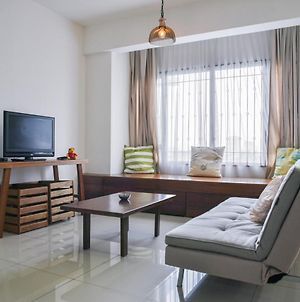 Damen Subang By Widebed Apartment Subang Jaya Exterior photo