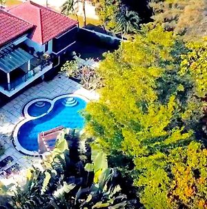 12Haven - Stunning Seaside Luxury Villa Portdickson Port Dickson Exterior photo